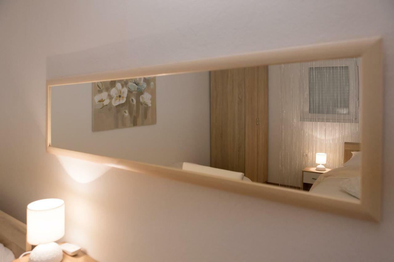 Apartman Korina โอโทชาส ภายนอก รูปภาพ