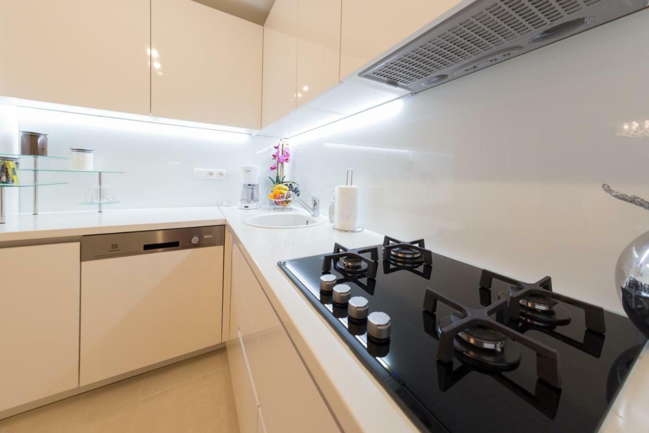Apartman Korina โอโทชาส ภายนอก รูปภาพ